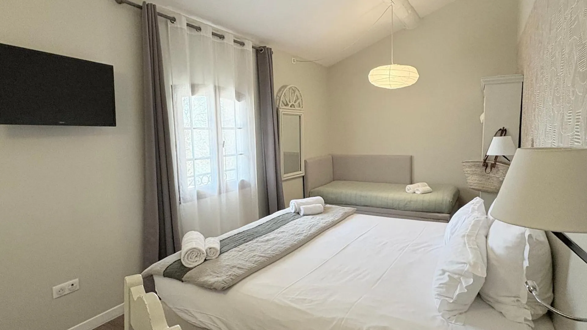 Domaine Gaogaia Hotell Aix-en-Provence Frankrike